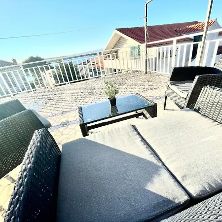 Ivana 2 Ловиште