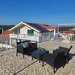 Ivana 2 Apartamento Lovište