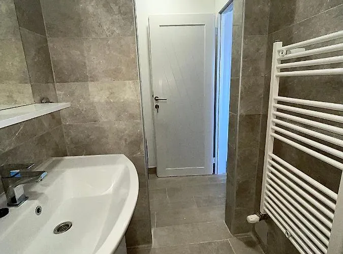 Ivana 2 Appartement Lovište